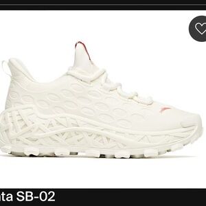 COPY - Anta SB-02
Salehe Bembury White (Women's) size 8.